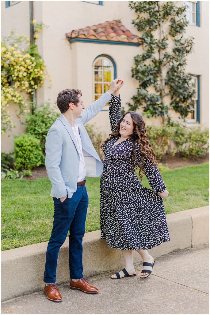 Monument Avenue engagement session in Richmond