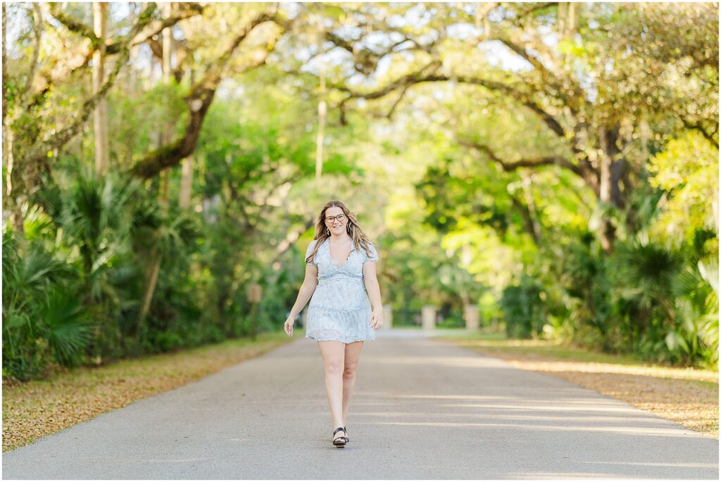 senior pictures in St. Augustine  with spanish moss