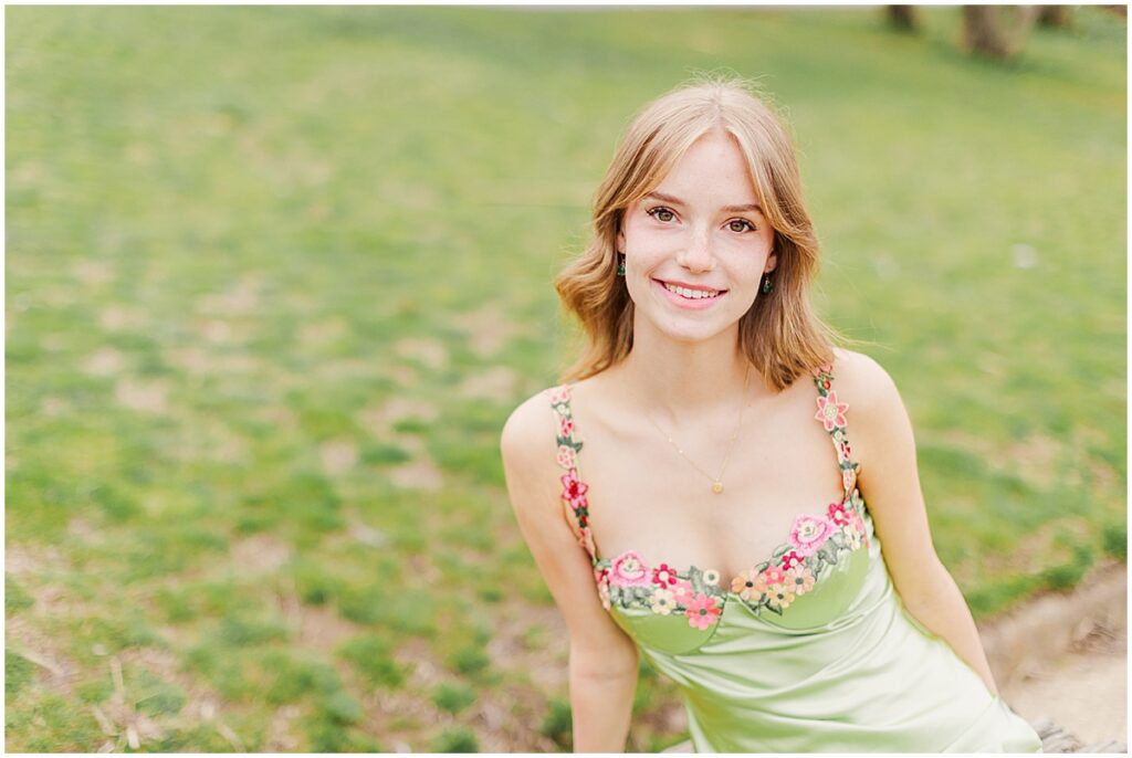 senior pictures at the Fredericksburg City Docks