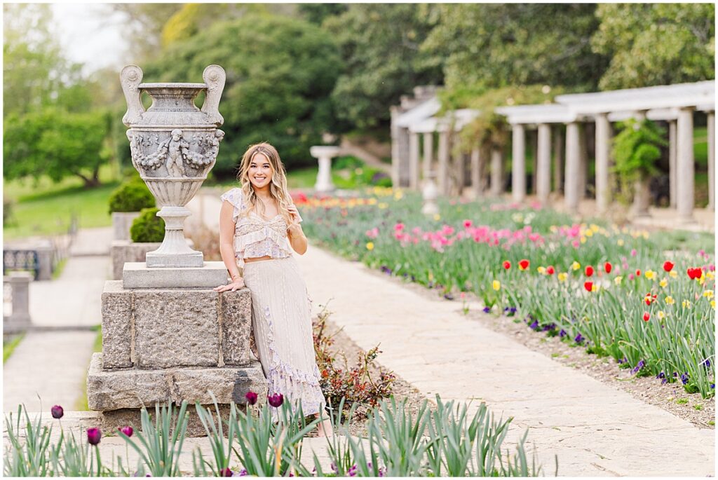 Spring Senior Session at Maymont Park | Free People matching set for senior pictures