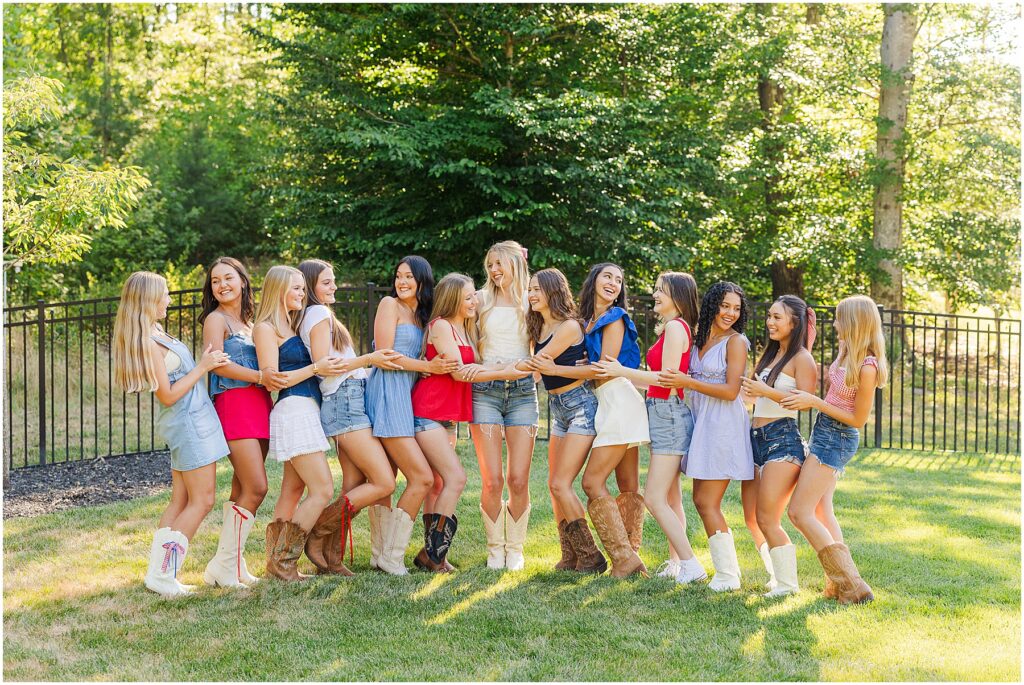 Full team photo - 4th of July photoshoot - Richmond senior photographer