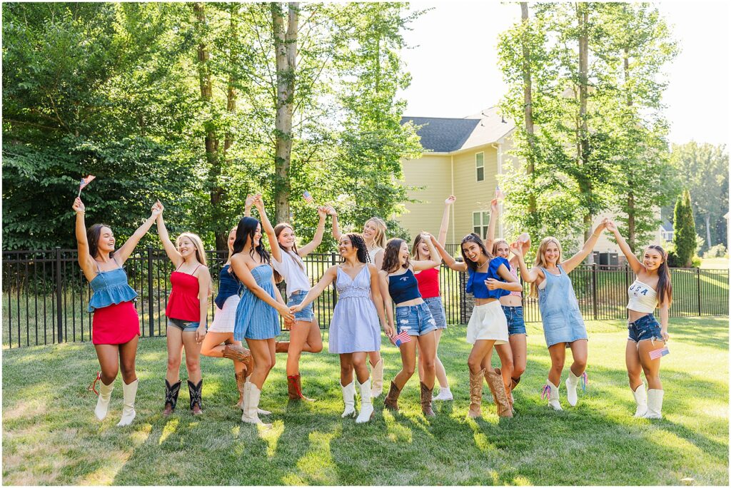 Full team photo - 4th of July photoshoot - Glen Allen senior photographer