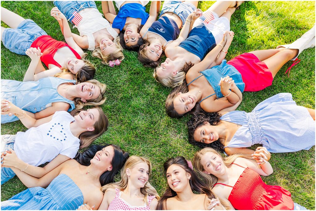 Full team photo - 4th of July photoshoot - Virginia senior photographer