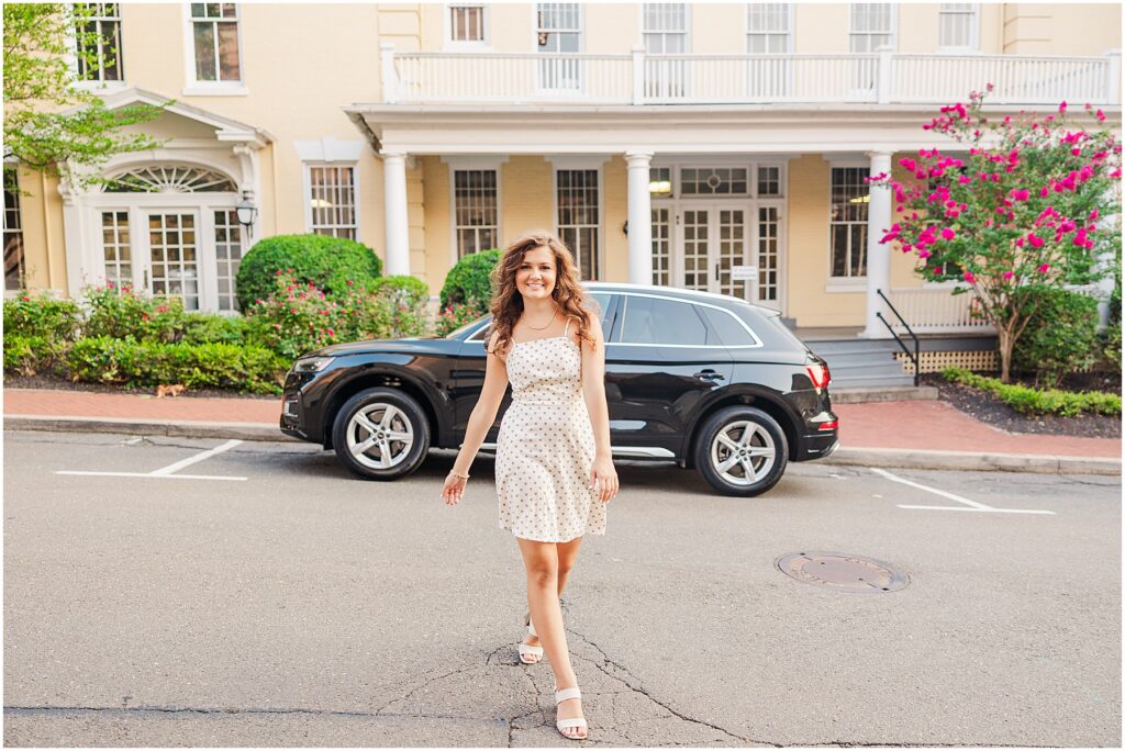 Historic downtown Warrenton, VA senior photos | Virginia senior photographer