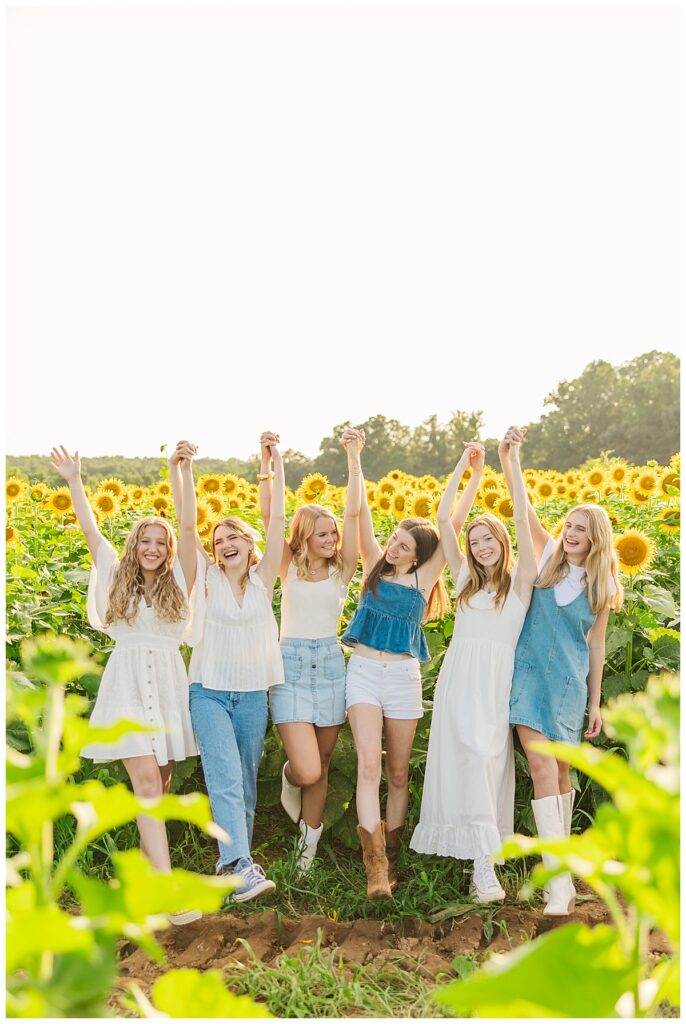 Kelsey Marie Photography Senior Rep Team | Chesterfield Berry Farm