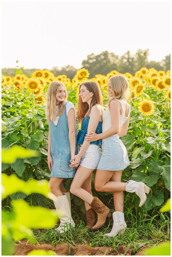 Kelsey Marie Photography | sunflowers Chesterfield Berry Farm  | Richmond senior photographer