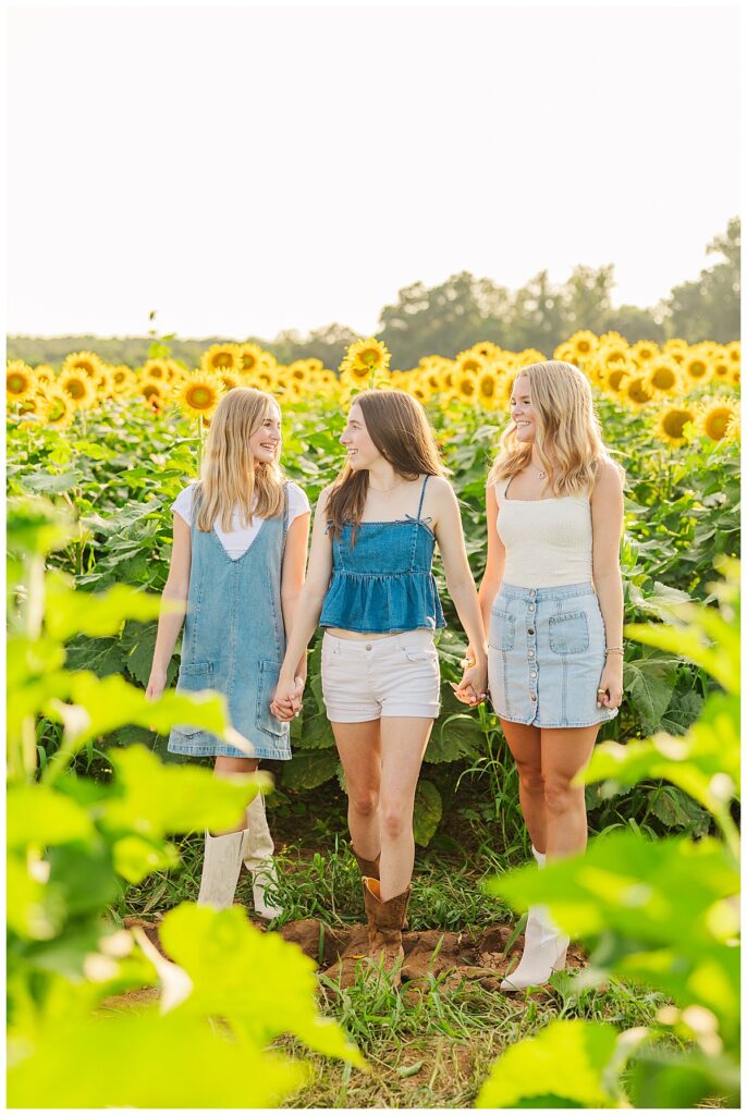 Kelsey Marie Photography | sunflowers Chesterfield Berry Farm  | Richmond senior photographer