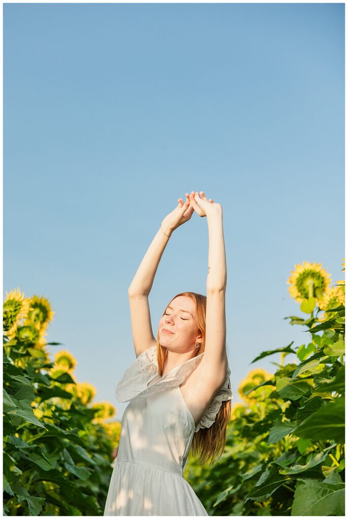 Kelsey Marie Photography Senior Rep Team | Chesterfield Berry Farm