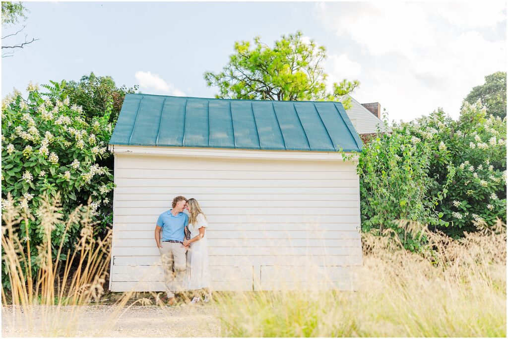 summer engagement photos at Pharsalia near Lynchburg, VA