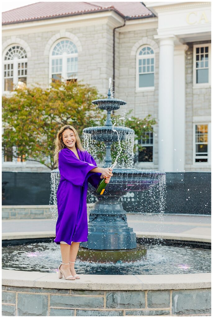 morning grad session at JMU | JMU senior photographer