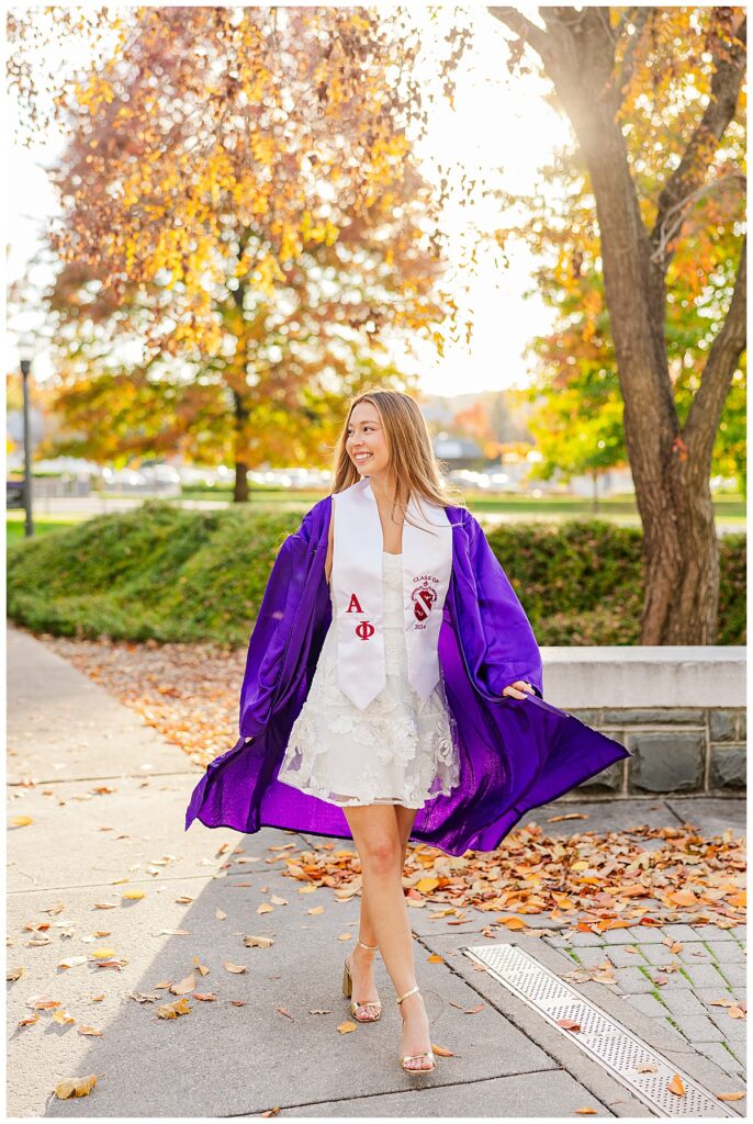 fall grad photos at James Madison University | JMU grad photographer