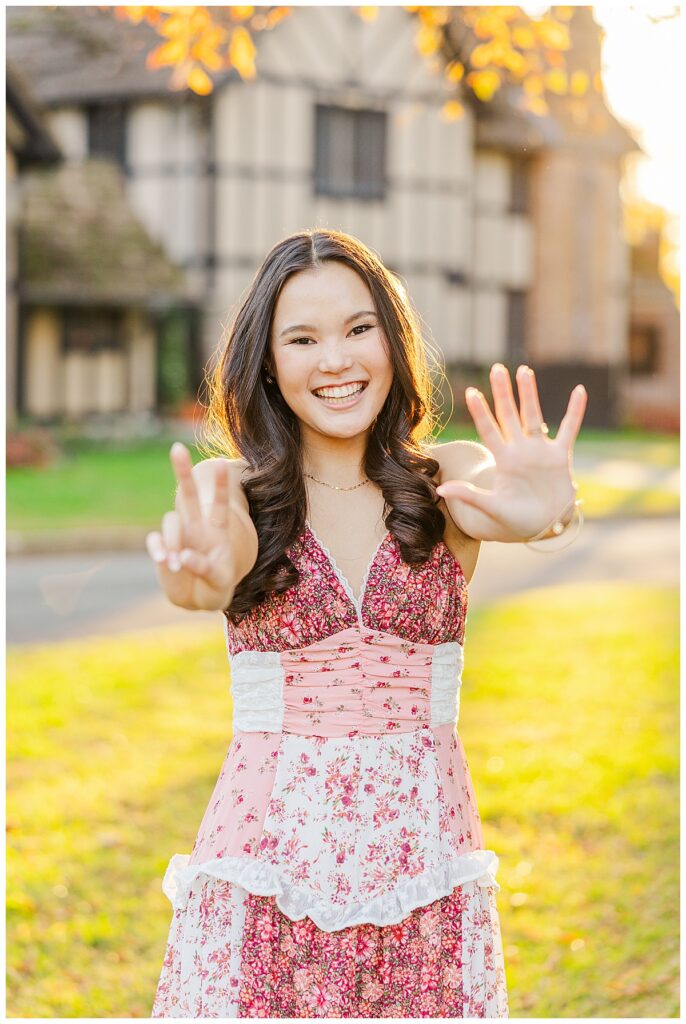 fall senior photos at Agecroft Hall | Richmond senior photographer