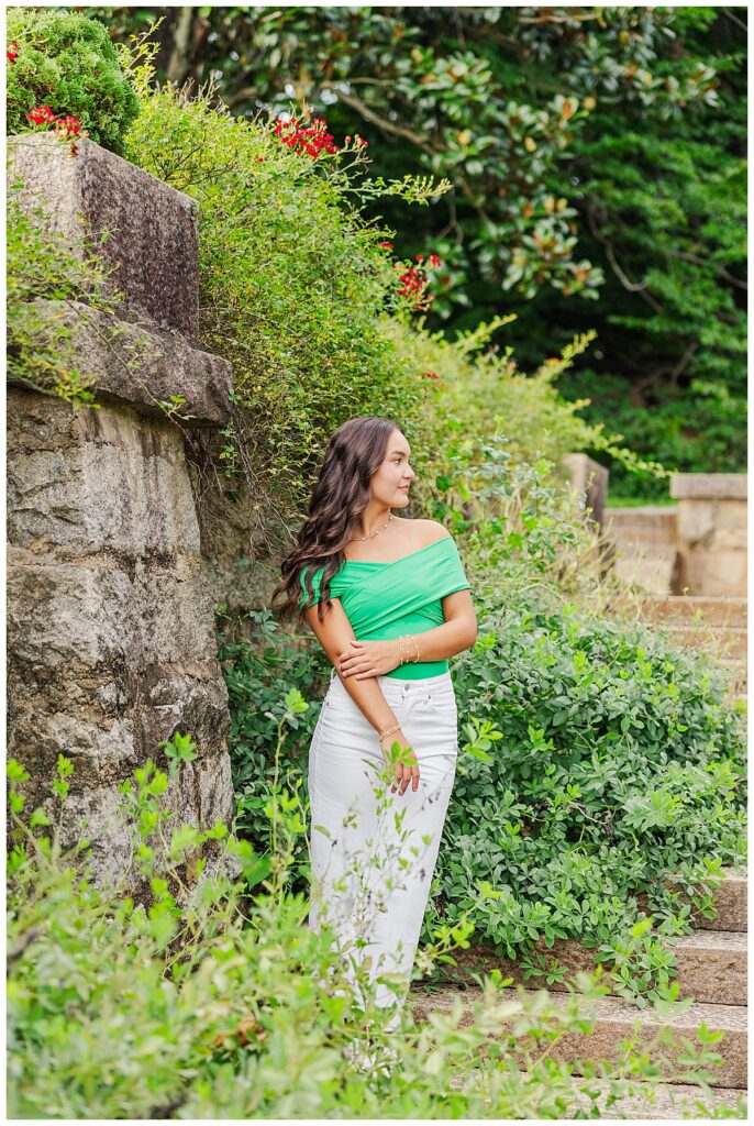 senior session at Maymont with Hanover High School senior | Kelsey Marie Photographer