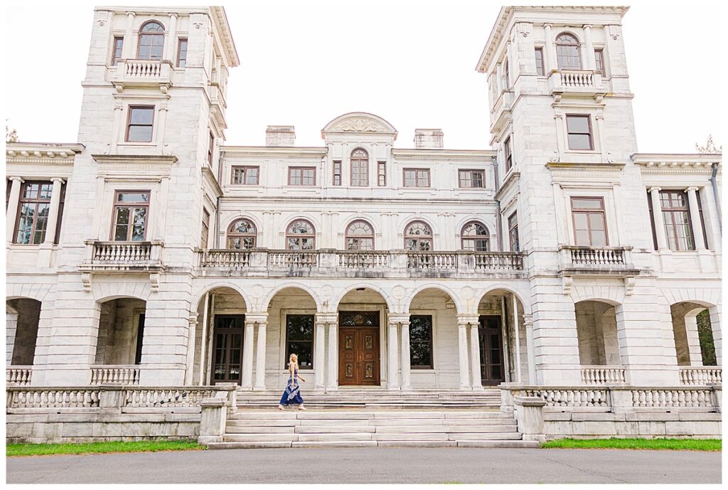 senior session at the historic Swannanoa 