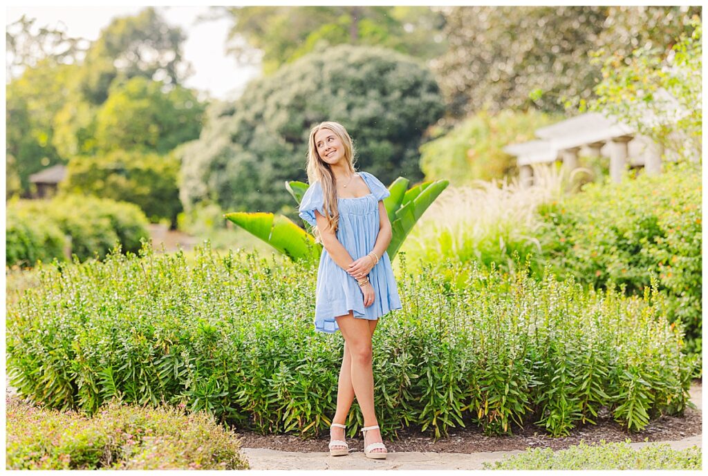 girlie senior session at Maymont with Mechanicsville High School senior, Natalie