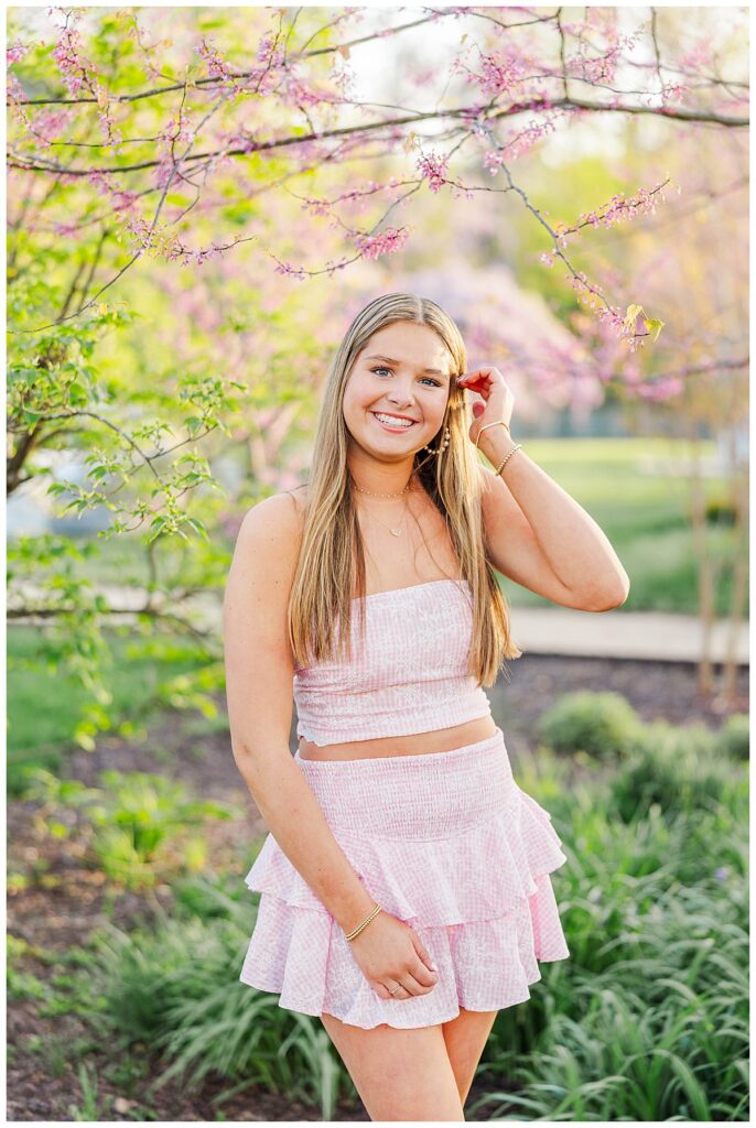 spring senior session at the Preserve at Dundee with golden retriever