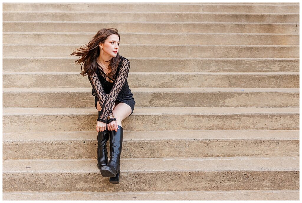 urban senior pictures at Main Street Station in downtown Richmond