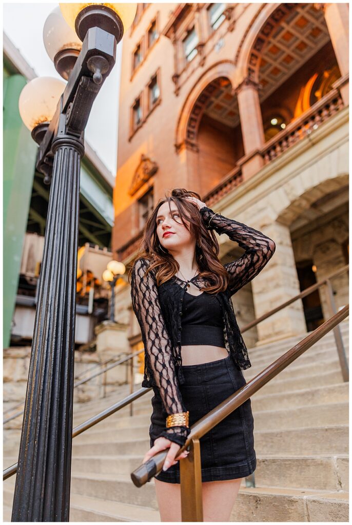 urban senior pictures at Main Street Station in downtown Richmond