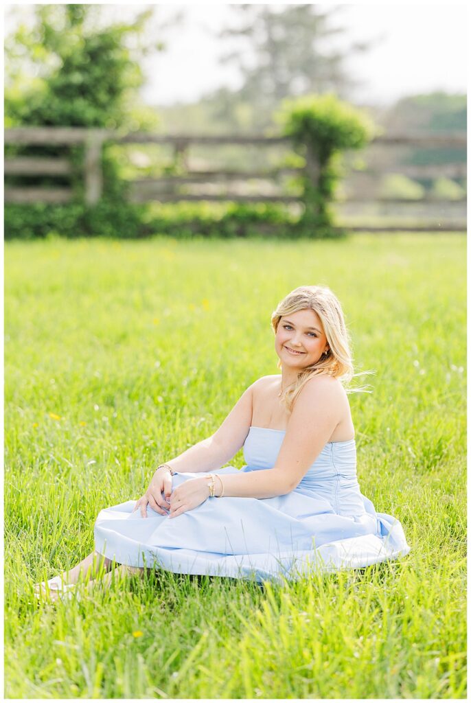fairytale senior session in Leesburg, VA | Virginia senior photographer