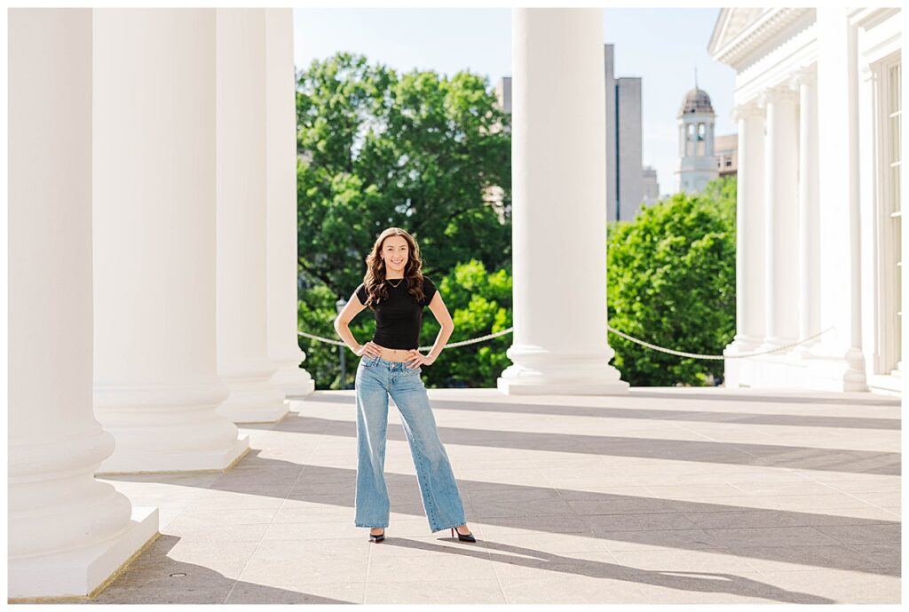 senior pictures at the Richmond capitol building