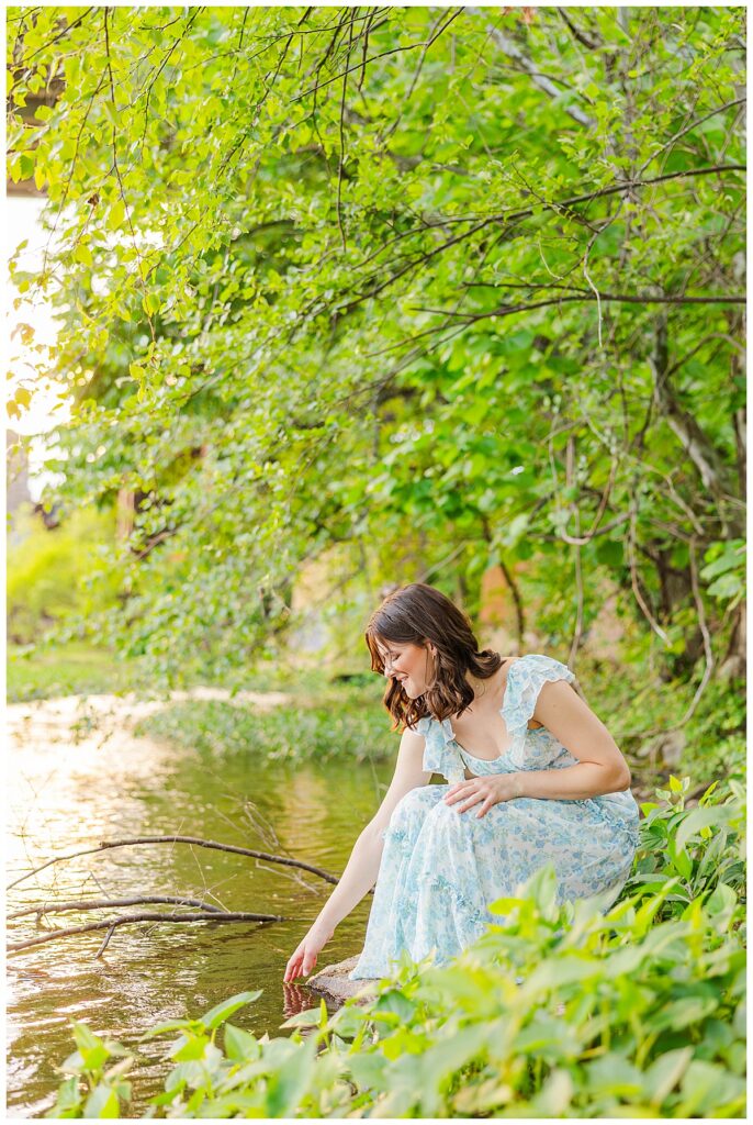 senior session at the James River in Richmond, VA