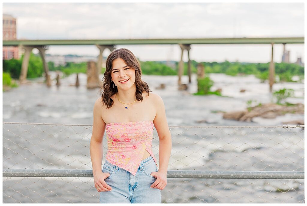 senior session on Brown's Island | Richmond Senior Photographer