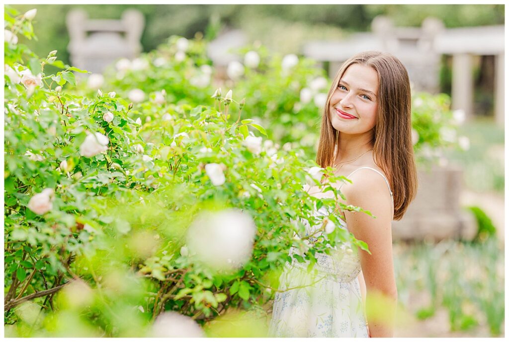 spring senior session at Maymont | Richmond senior photographer