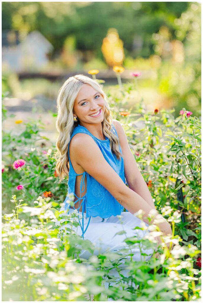 summer senior session at the Freckled Flower Farm | Mechanicsville High School