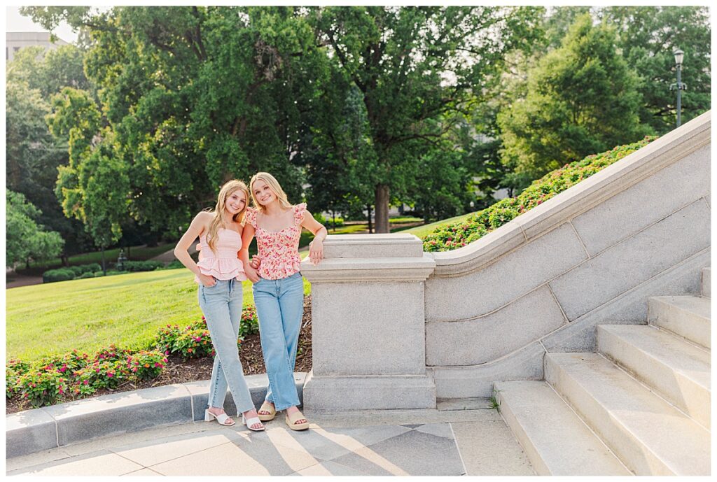 Richmond, VA senior portrait photographer | senior session at the Virginia State Capitol