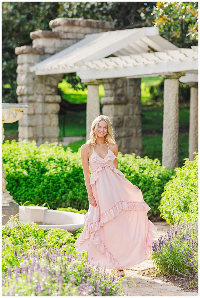 Senior pictures at Maymont