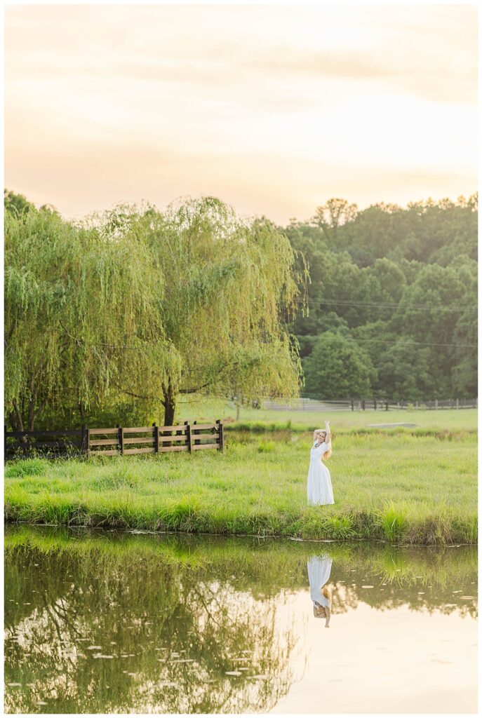 Summer senior photos in Richmond