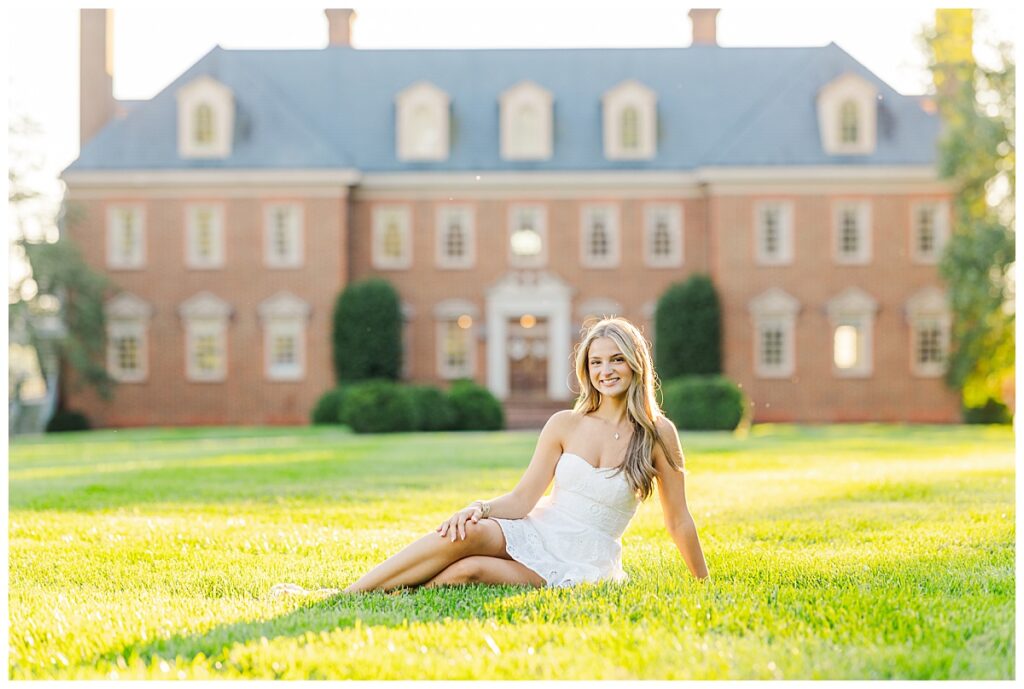 Senior photos at the Estate at River Run