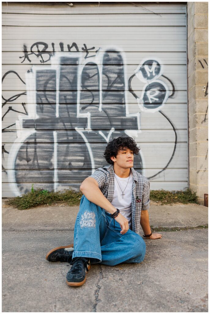 Boy senior photos in Richmond, VA