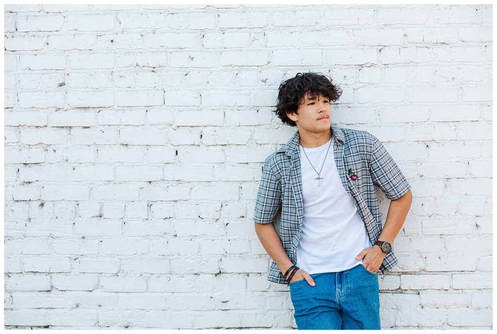 Boy senior photos in Richmond, VA
